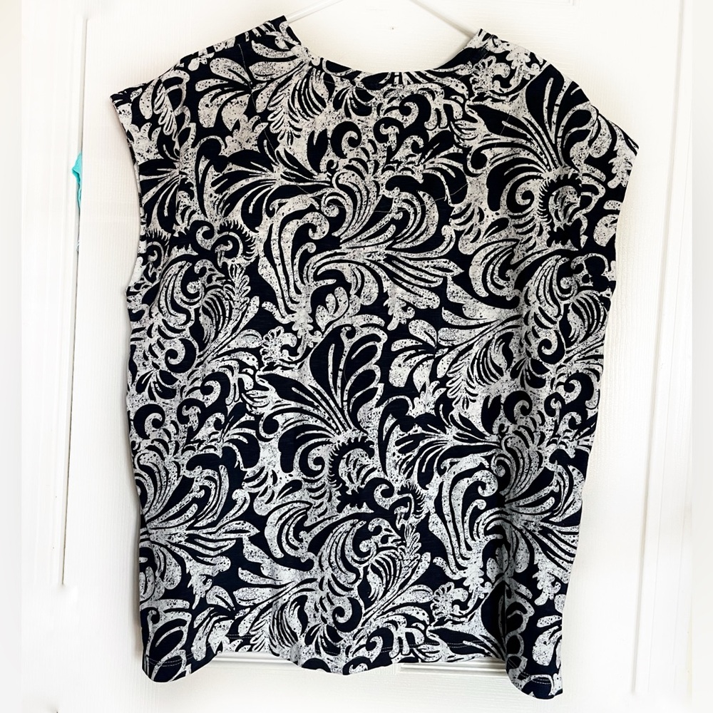 CHICO’S Paisley Cap Sleeve Tee Women’s Sz 4(XXL) - Picture 4 of 11